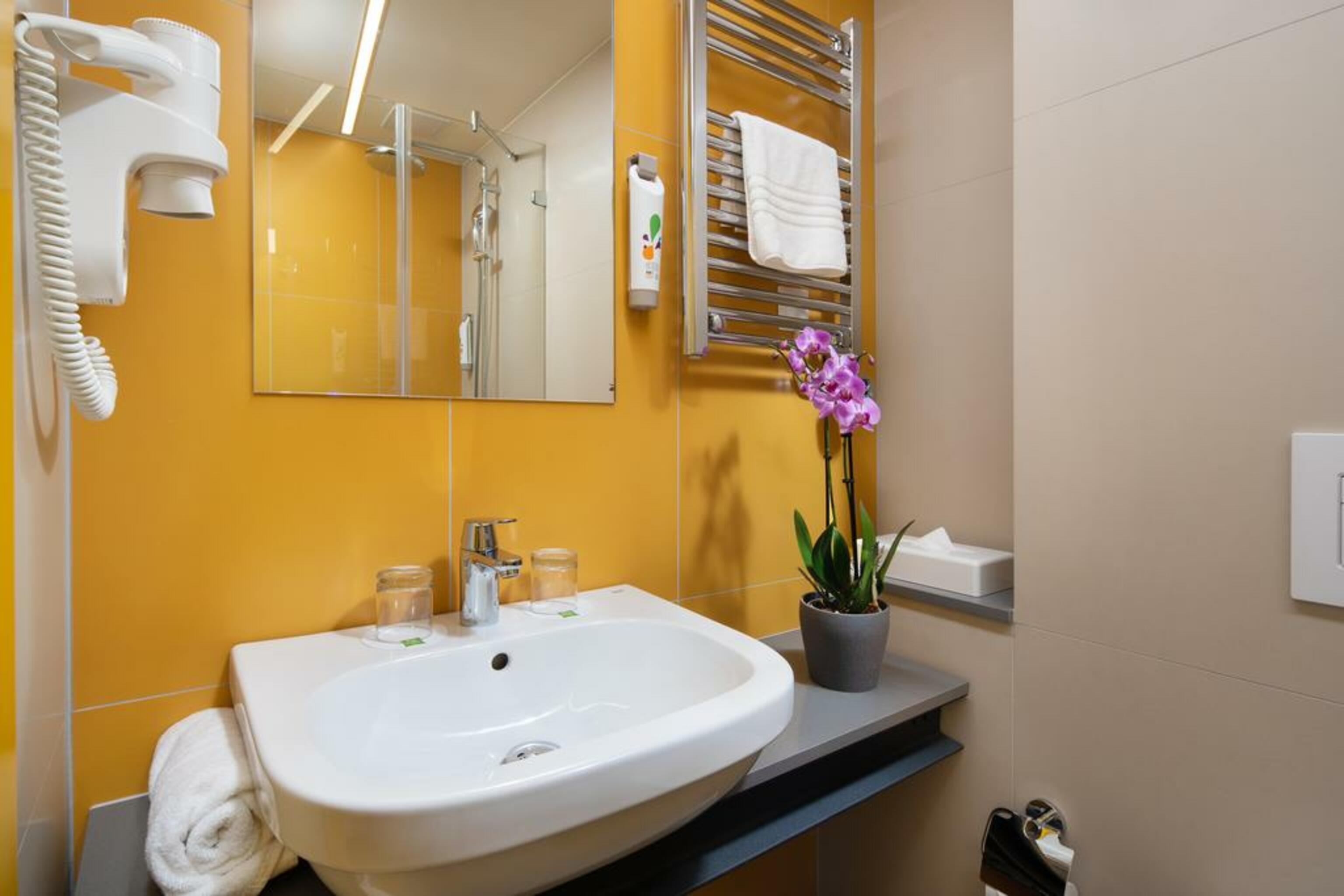 Ibis Styles Budapest Citywest Bagian luar foto