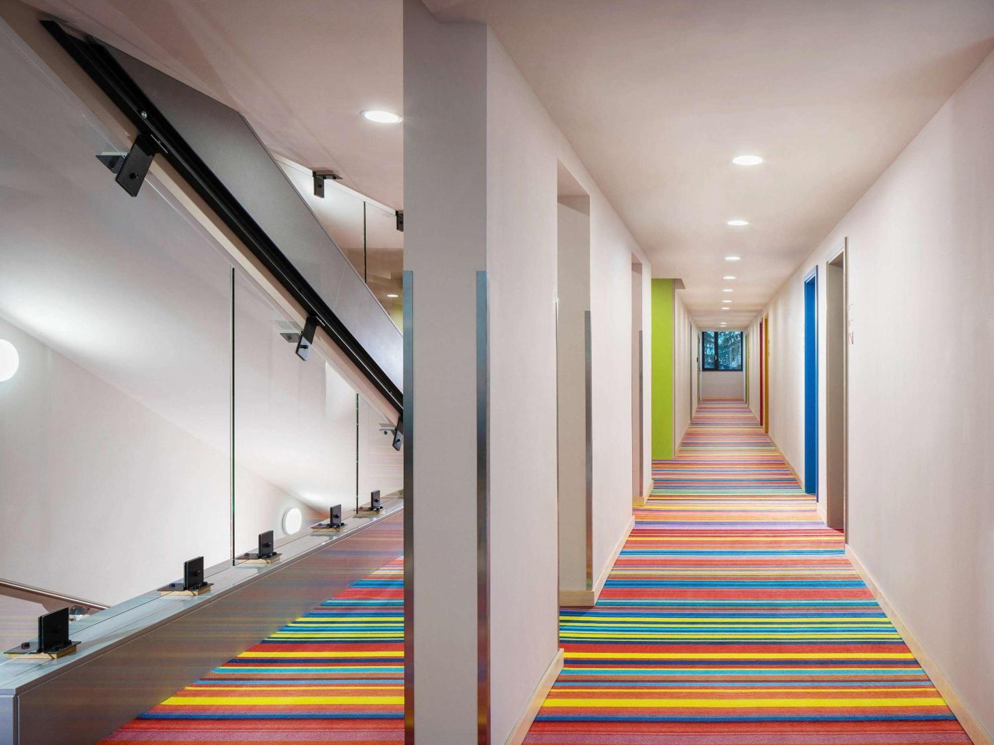Ibis Styles Budapest Citywest Bagian luar foto